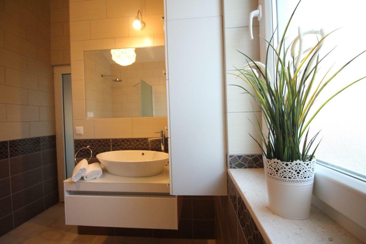 Lux Haus Villa โตรกีร์ ภายนอก รูปภาพ