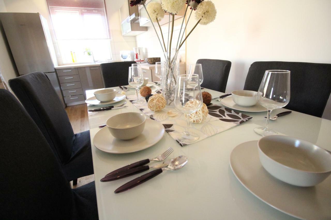 Lux Haus Villa โตรกีร์ ภายนอก รูปภาพ